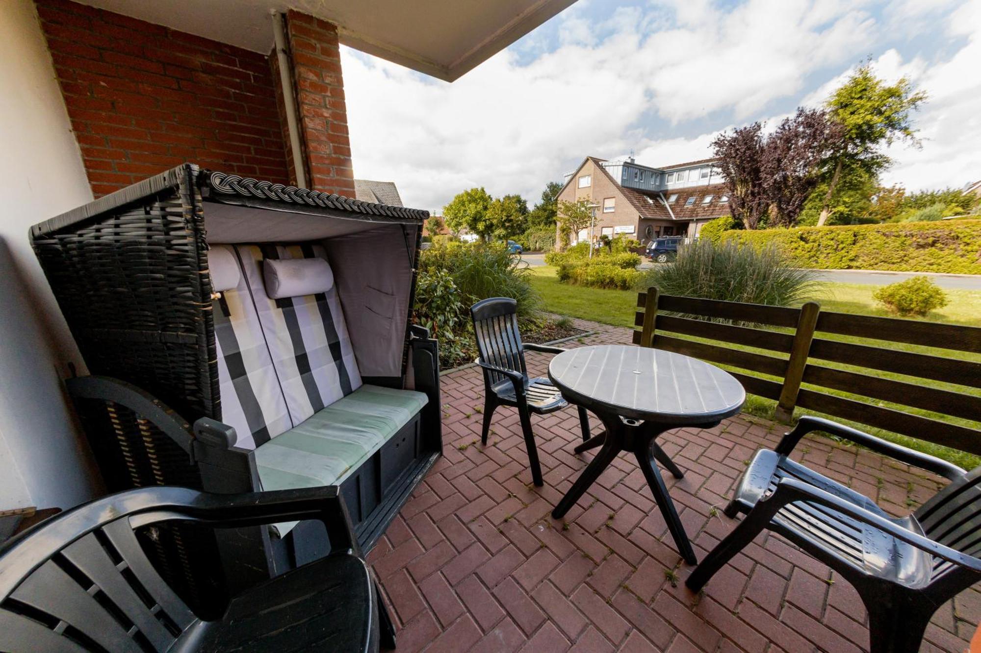 Gasthaus Deichkieker - Wo Die Nordsee Dich Umarmt Und Erholung Beginnt Horumersiel Exteriör bild